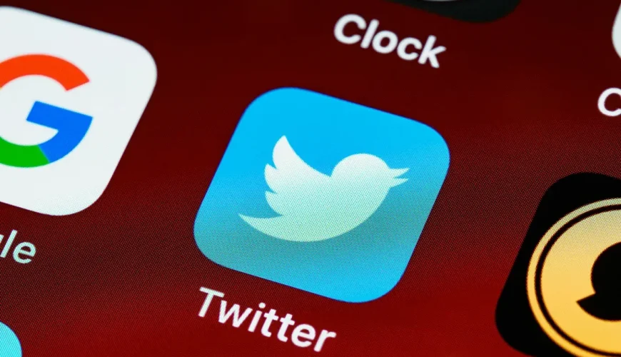 A Twitter története, avagy az X - mobil kijelző twitter app